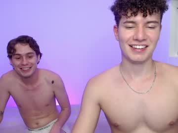 Live cam boy Adrian_morelli, 25 yrs – Hot Gay Cams