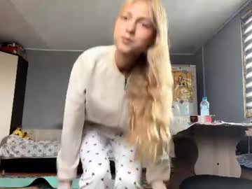 Live Cams Colenedidomenico, 18 yrs - Chaturbate Live
