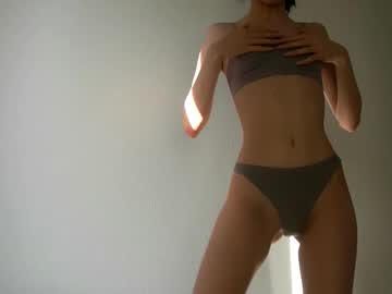 Live cam boy Jenny_lylu, 20 yrs – Hot Male Cams