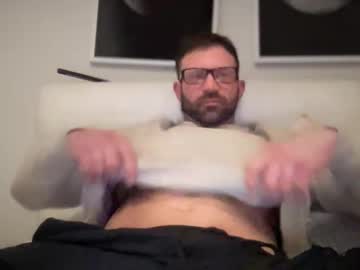 Live cam boy Jonariesxxx – Hot Male Cams