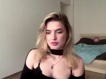 Live cam preview of kyongcrier