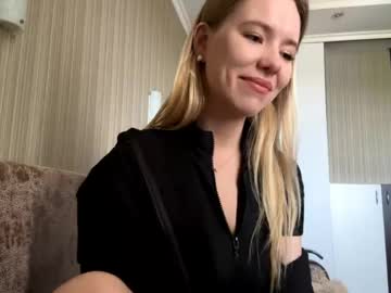 Live Cams Lindsaymoreno, 18 yrs - Chaturbate Live