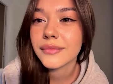 Live Cams Louannbanter, 19 yrs - Chaturbate Live