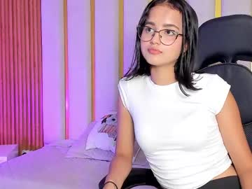 Live cam boy Milleamours_, 18 yrs – Hot Male Cams