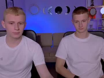 Live Feet Fetish Performer Noah_nero, 20 yrs - Ted's Cam Directory