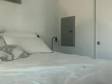 Live Cams Oliviabaiii, 19 yrs - Chaturbate Live