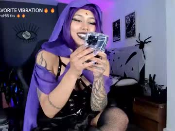 Live Feet Fetish Performer Ravenwitch_, 24 yrs - Ted's Cam Directory
