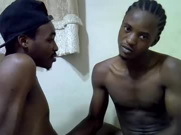 Live cam boy Smilzzz – Hot Male Cams