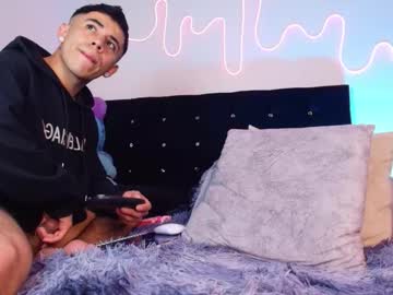 Live cam boy The_sexy_couplexxx, 24 yrs – Hot Male Cams