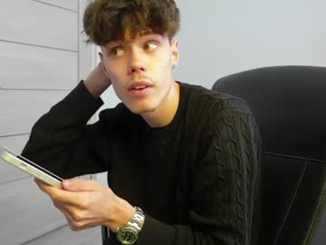 Live Cams Thomas_brons, 19 yrs - Chaturbate Live