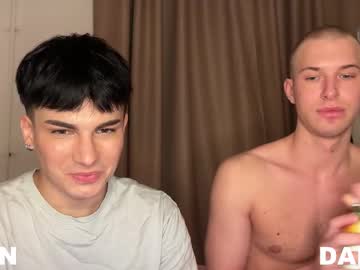 Live cam boy Ursaotome, 23 yrs – Hot Gay Cams