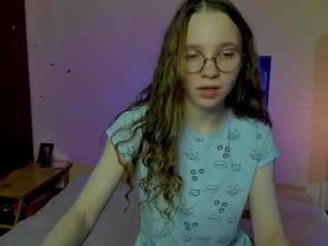Live Cams Your_leslie, 24 yrs - Chaturbate Live